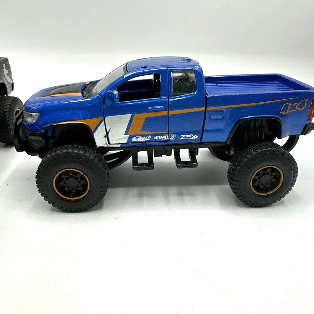 Lot of 2 Maisto 4x4 Ford F150 XL Pickup SEVERE OFF ROAD & Chevrolet 4x4 Pickup